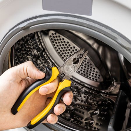 Newman-Appliance-Repair-Men-image_07